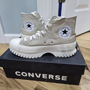 Converse all star NEW. Tan sneakers. Womens 8.5/ mens 6.5